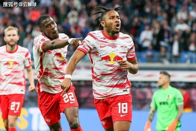 孙铭徽13+12胡金秋24分 广厦克四川取3连胜