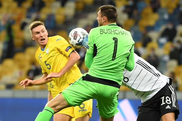 官方：17岁亚马尔获2024年金童奖