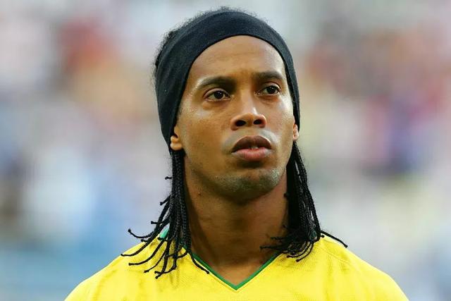 费内巴切即将官宣什克租借加盟 巴黎承担部分薪水